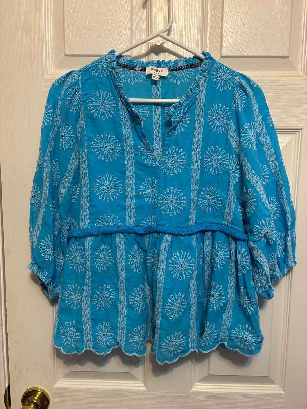 Women’s Umgee Turquoise Blue Embroidered Eyelet Peasant Tunic - Medium